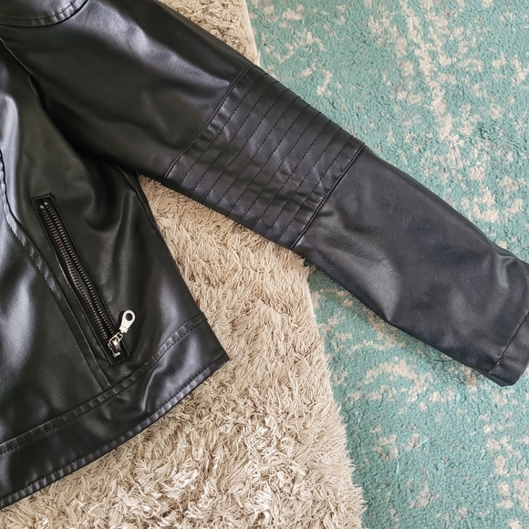 Womens Black Faux Leather Jacket - Picture 5 of 7
